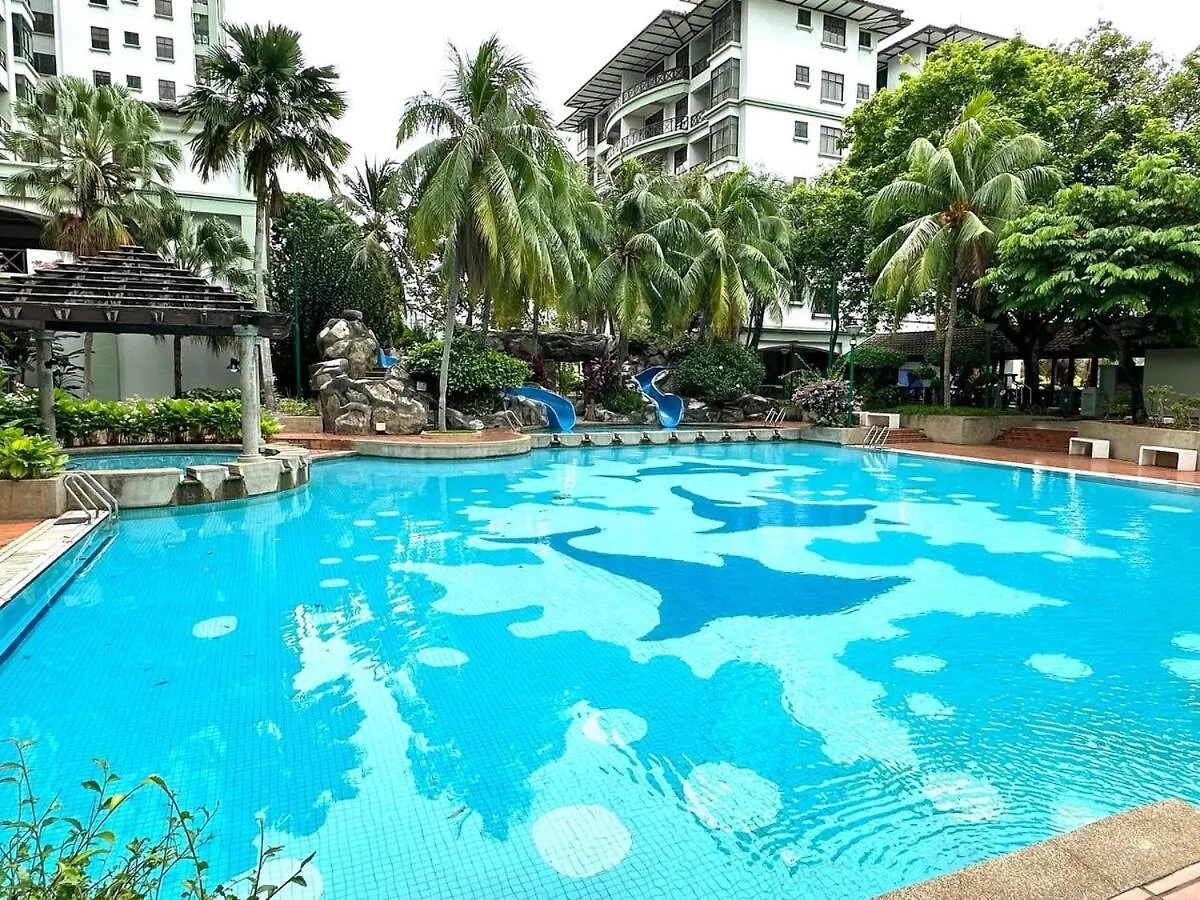 Costa Mahkota - 3 Min To Mahkota, 4Pax, 1Car Park Apartment Malacca