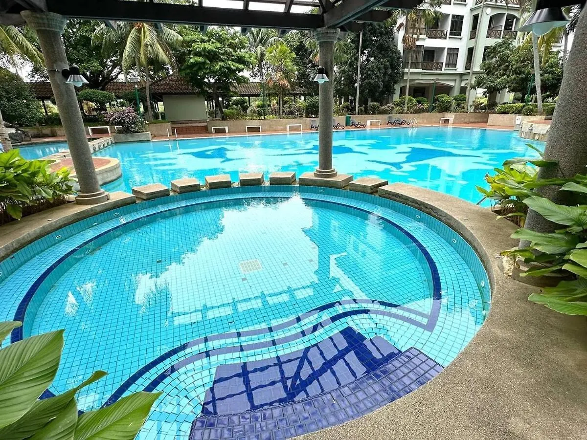 Costa Mahkota - 3 Min To Mahkota, 4Pax, 1Car Park Apartment Malacca